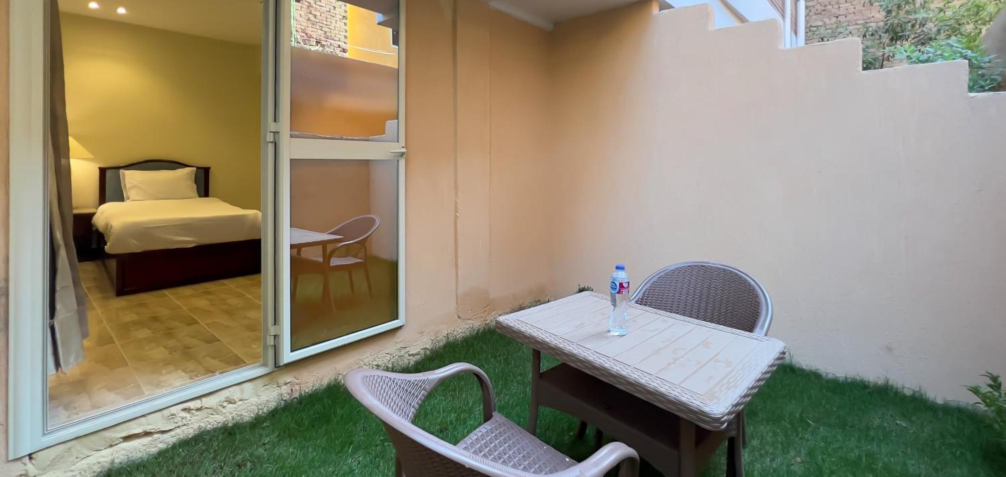 Pyramids Vista Inn Kafret el-Gabal المظهر الخارجي الصورة