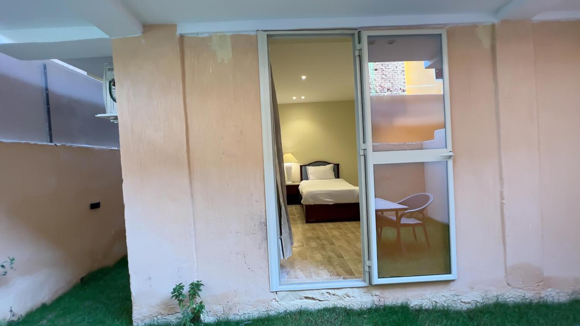 Pyramids Vista Inn Kafret el-Gabal المظهر الخارجي الصورة