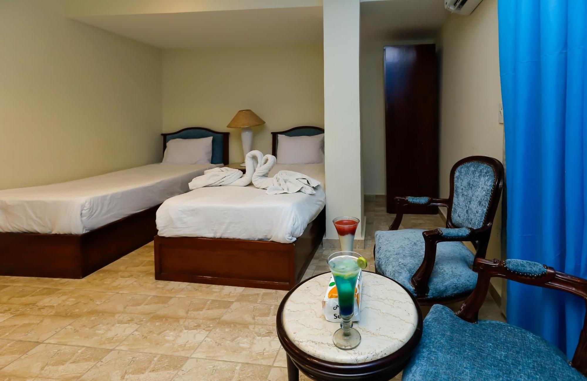 Pyramids Vista Inn Kafret el-Gabal المظهر الخارجي الصورة