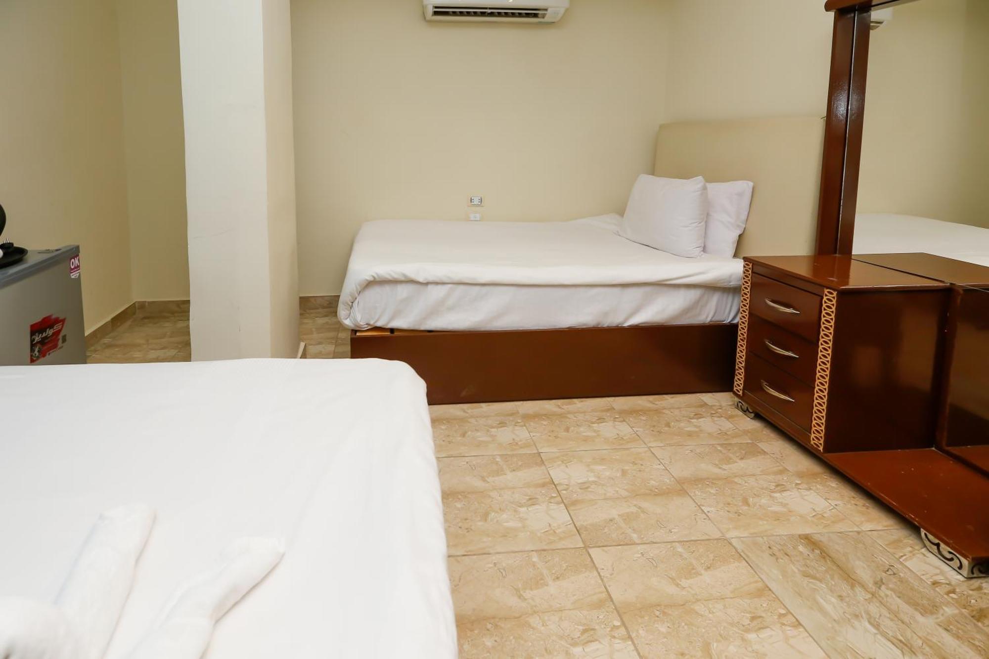 Pyramids Vista Inn Kafret el-Gabal المظهر الخارجي الصورة