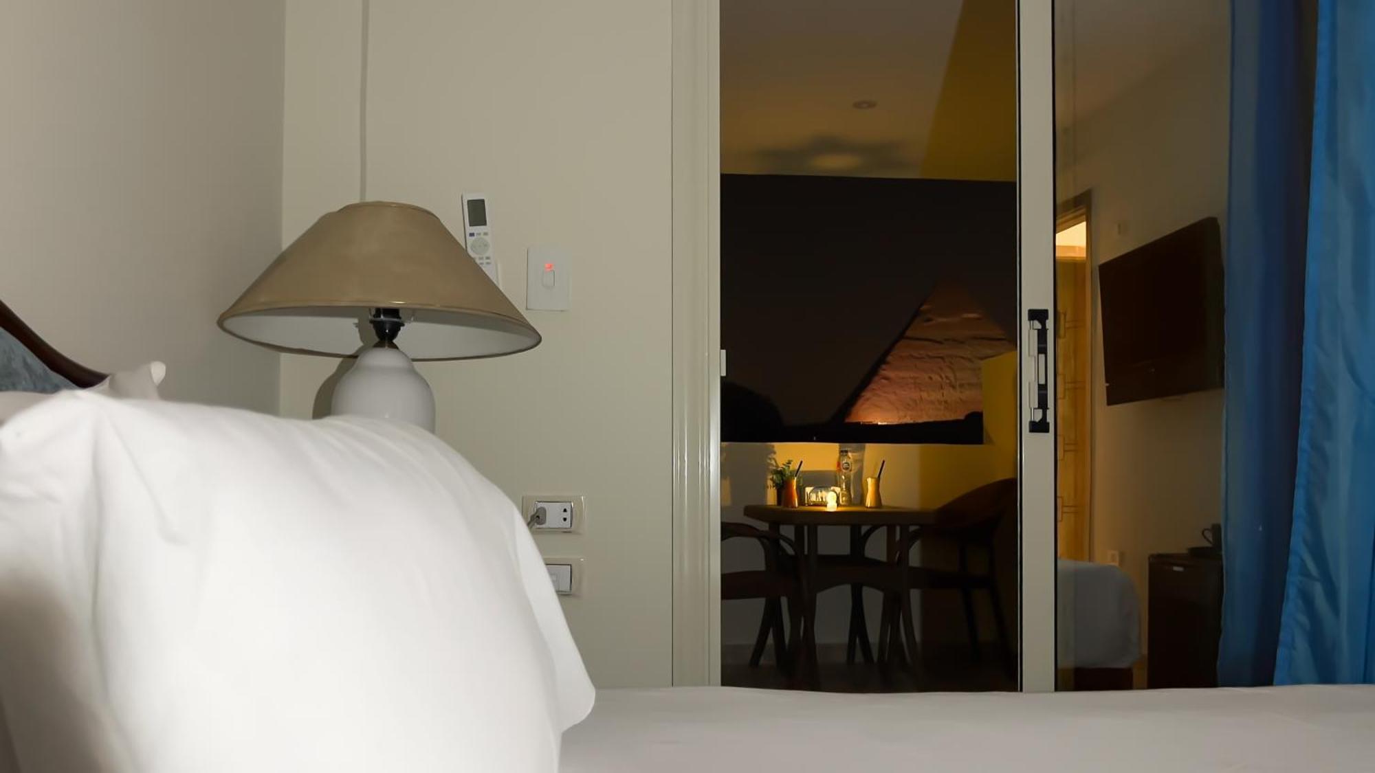 Pyramids Vista Inn Kafret el-Gabal المظهر الخارجي الصورة