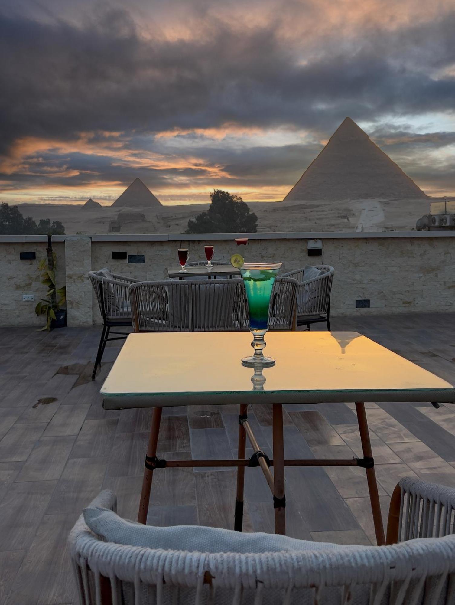 Pyramids Vista Inn Kafret el-Gabal المظهر الخارجي الصورة