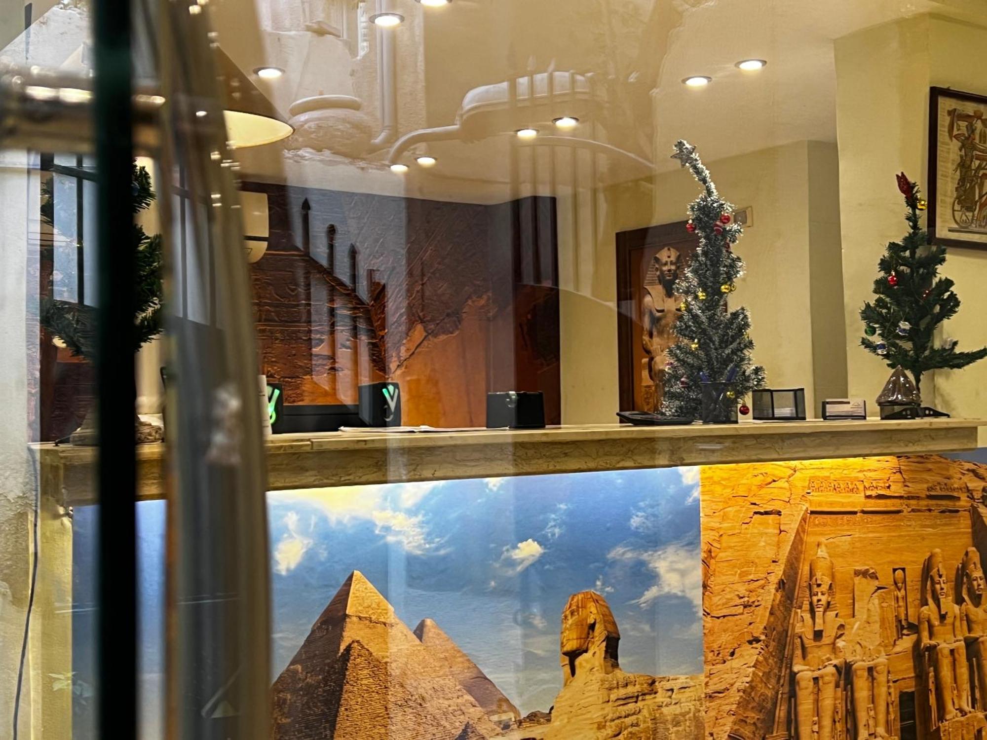 Pyramids Vista Inn Kafret el-Gabal المظهر الخارجي الصورة